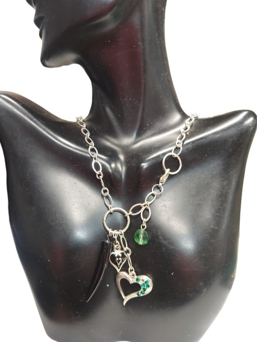 N4088 Vintage Silver-Tone Heart Charm Necklace with Green Accents